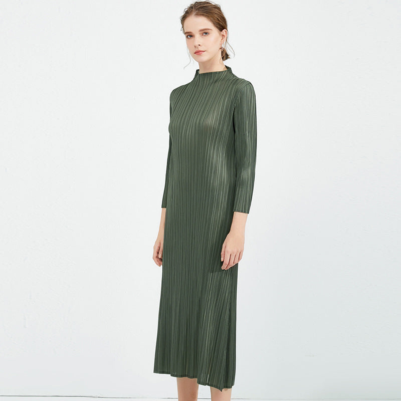 New hot-selling pleated women's clothing comfortable soft dress women's medium and long slim-fitting a-word skirt long-sleeved dress women