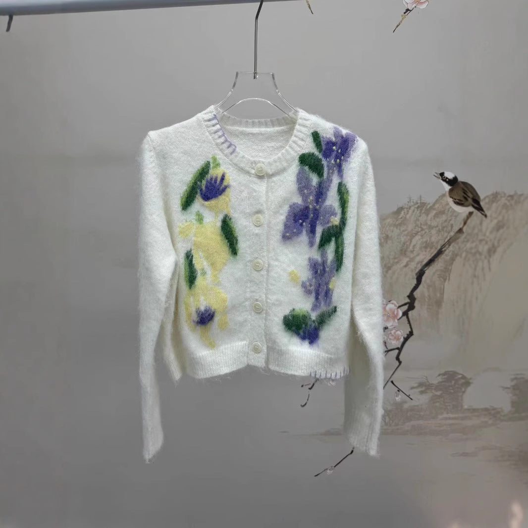 2025 knitted sweater women's 24 autumn and winter new soft waxy lazy wind flower embroidered jacquard knitted cardigan women's sweater