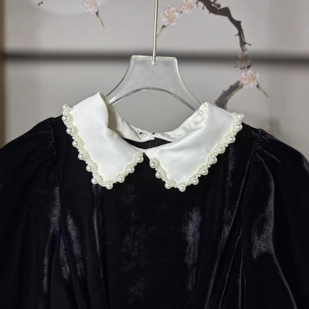 2025 skirt autumn and winter new Hepburn style small black dress velvet removable pearl doll collar dress new