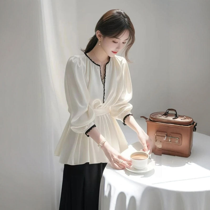2025 new spring unique super good-looking temperament top high-end sense small fragrance versatile white satin shirt women