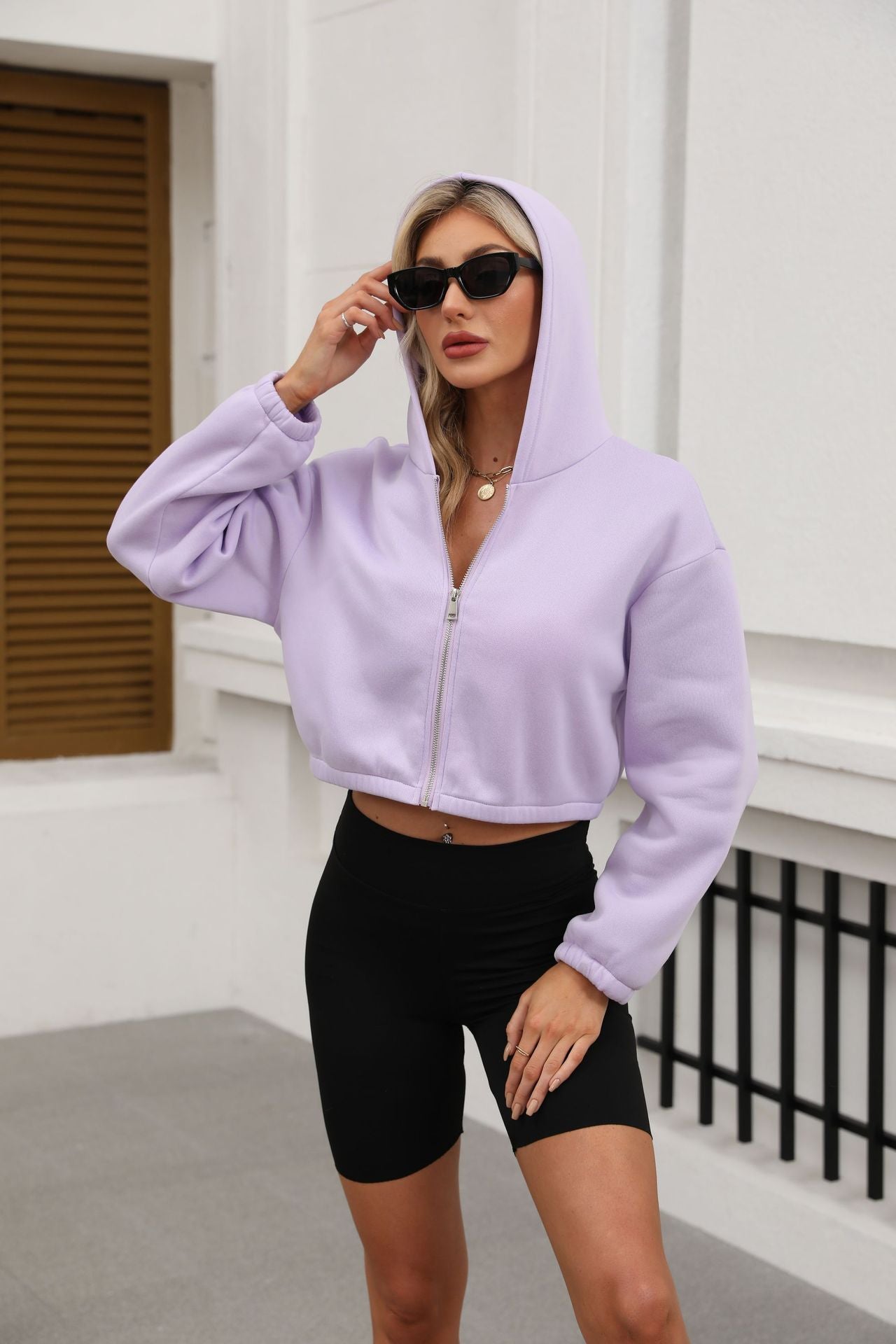 2025 Popular, , New autumn and winter new fashion zipper hooded solid color short long-sleeved sweater women