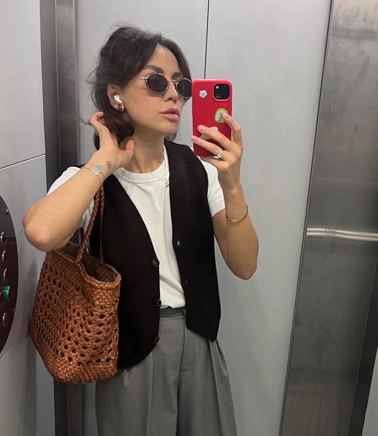 MQTIME - Fashion Casual Knitted Vest Women Elegant Single Breasted Solid Basic Sleeveless Sweater Vest Female Jacket Tops New Year 2024