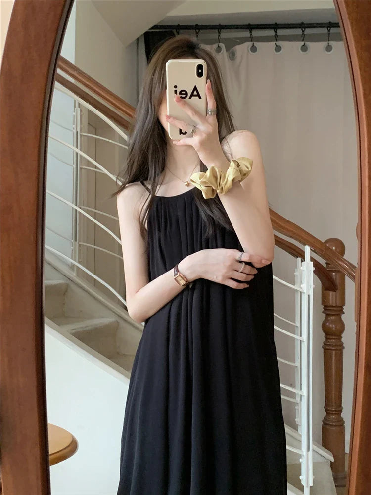 MQTIME - Elegant and versatile dress for women's summer 2024 new seaside vacation style beach skirt pleated suspender long skirt