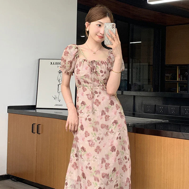MQTIME - Tea break French rose floral dress for women's 2024 summer new high-end temperament bubble sleeve vacation long dress