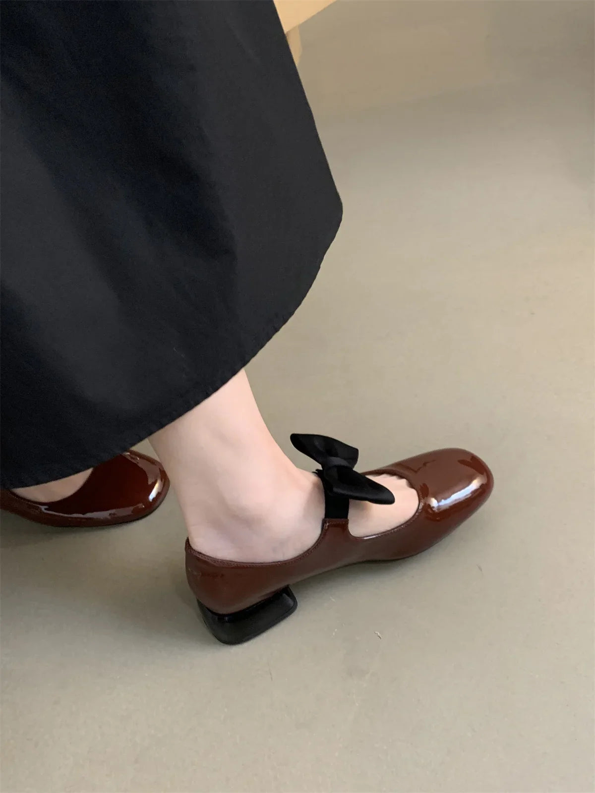 MQTIME - Butterfly Knot Med Heels Loafers British Style School Shoes Preppy Style Young Lady Daily Wear French Square Toe Chunky Heel Sho