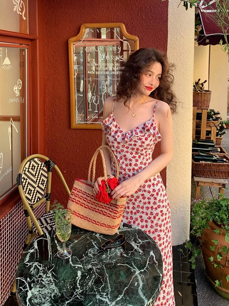 MQTIME - V-neck floral suspender long dress with French ruffle design for women, with a waistband and a slimming effect