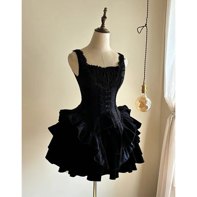 MQTIME - Retro Hepburn Wind Black Sling Fishbone Waist Trimming Ruffles Dress