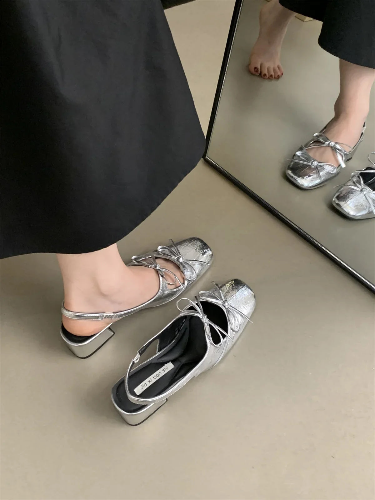 MQTIME - Silver Dress Low Heel Fashion Square Toe Shallow Ladies Elegant Ladies Casual Ballet Shoes Soft Ballerina Shoes Zapatos Mujer