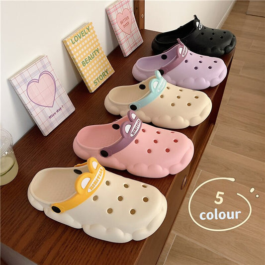 Women's Sandals Cloud Shape Design Thicken EVA Sole Light Leisure Beach Garden Hole Shoes for Ladies Flat Slippers