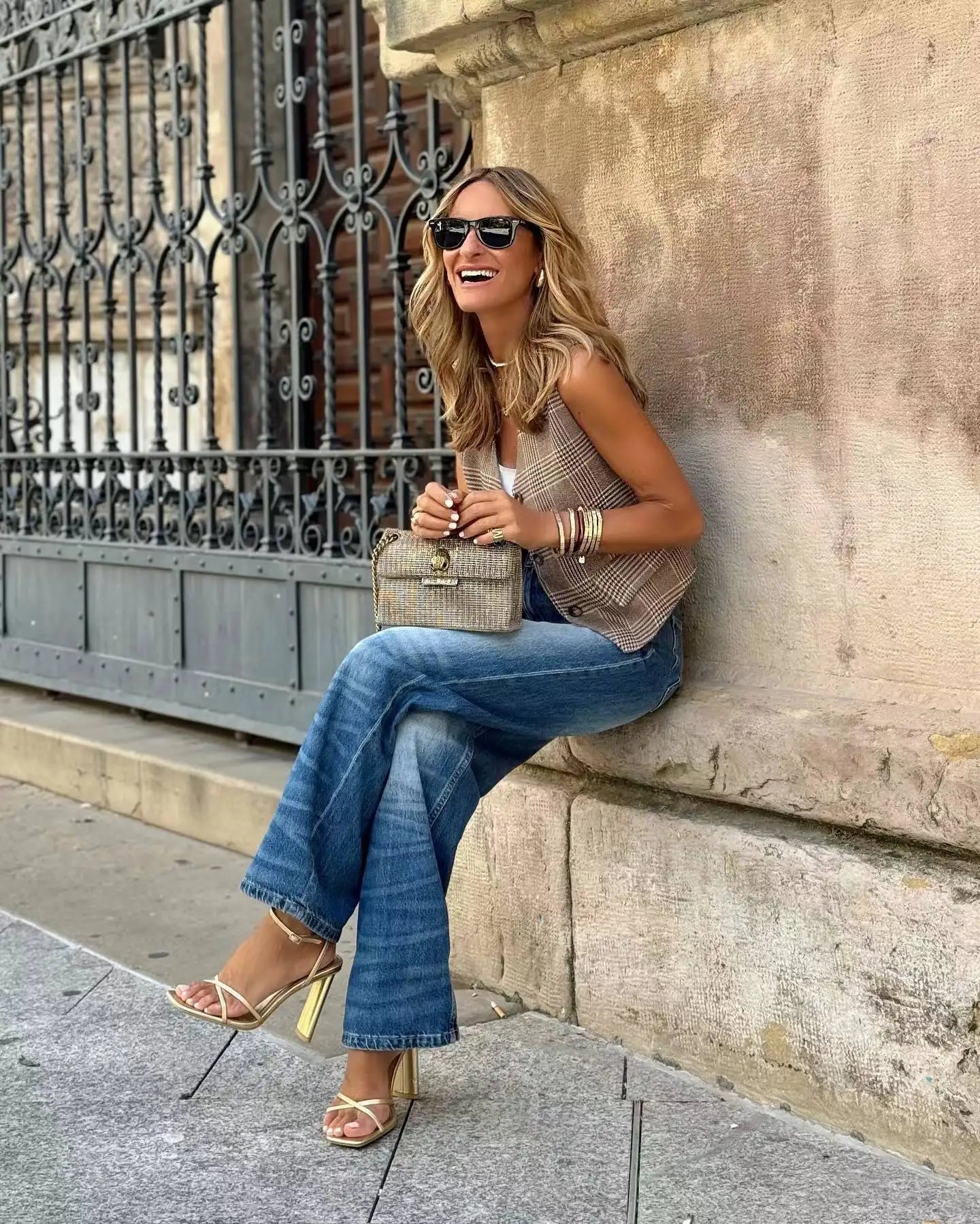MQTIME  -  Summer Women Chic Plaid Casual V-Neck Sleeveless Vest Dew Shoulder Single Breasted Female Casual Pockets Short Vest Mujer