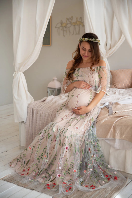 MQTIME  -  Embroidered Floral Bride Maternity Dress for Photoshoot Wedding Guest Baby Shower Pregnancy Dress Robes for Women