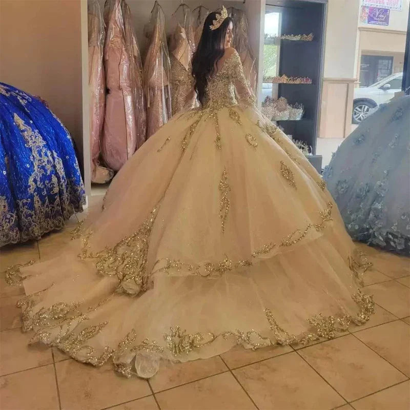 MQTIME  -    Champagne Quinceanera Dresses Gold Lace Appliqued Crystal Sequined Long Sleeve Ball Gown Vestidos De Quinceanera