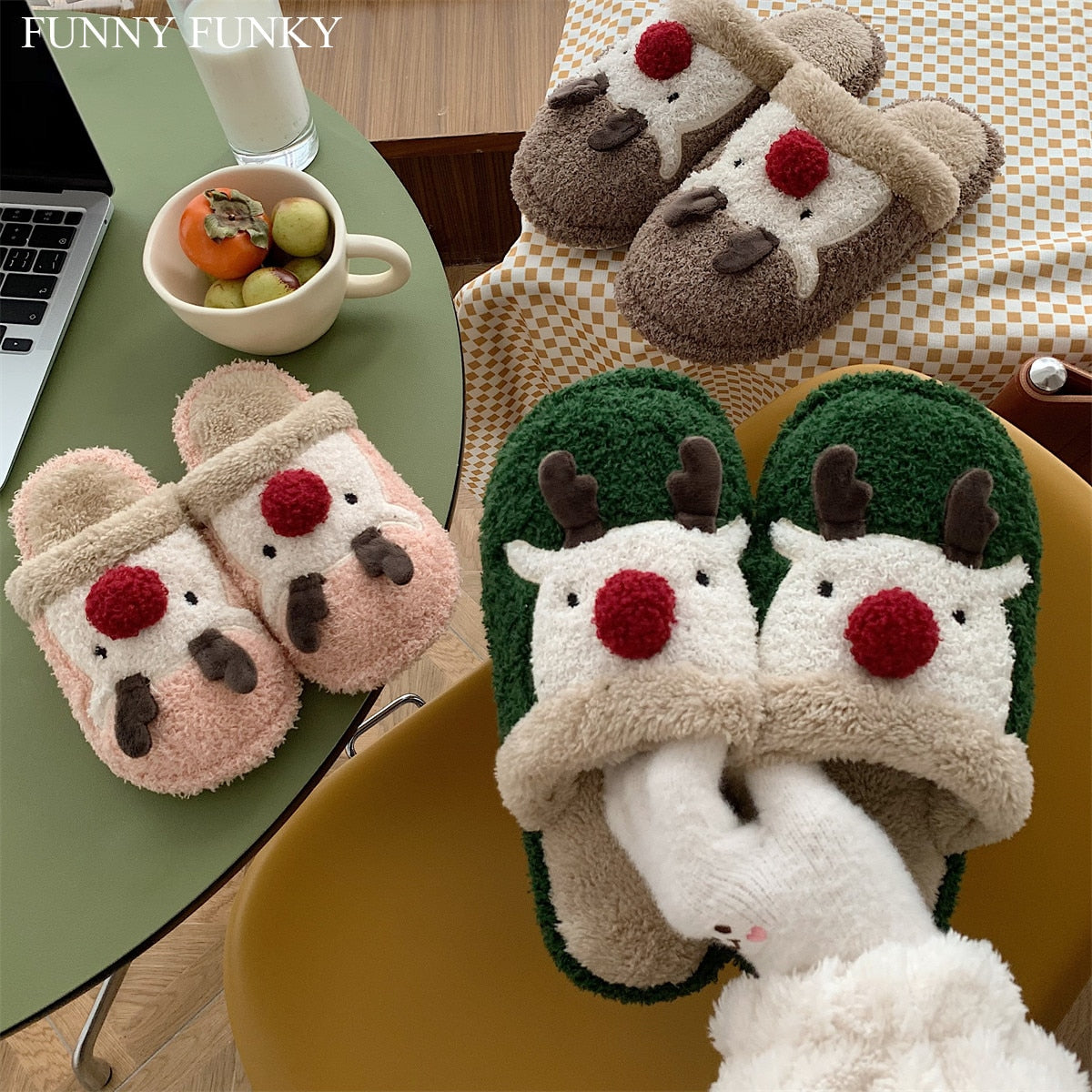 FUNNY FUNKY 2021 Winter Women's Shoe Cartoon Animal Deer Faux Fur Fleece Sock Christmas Slippers for Home Non-slip Woman Shoes